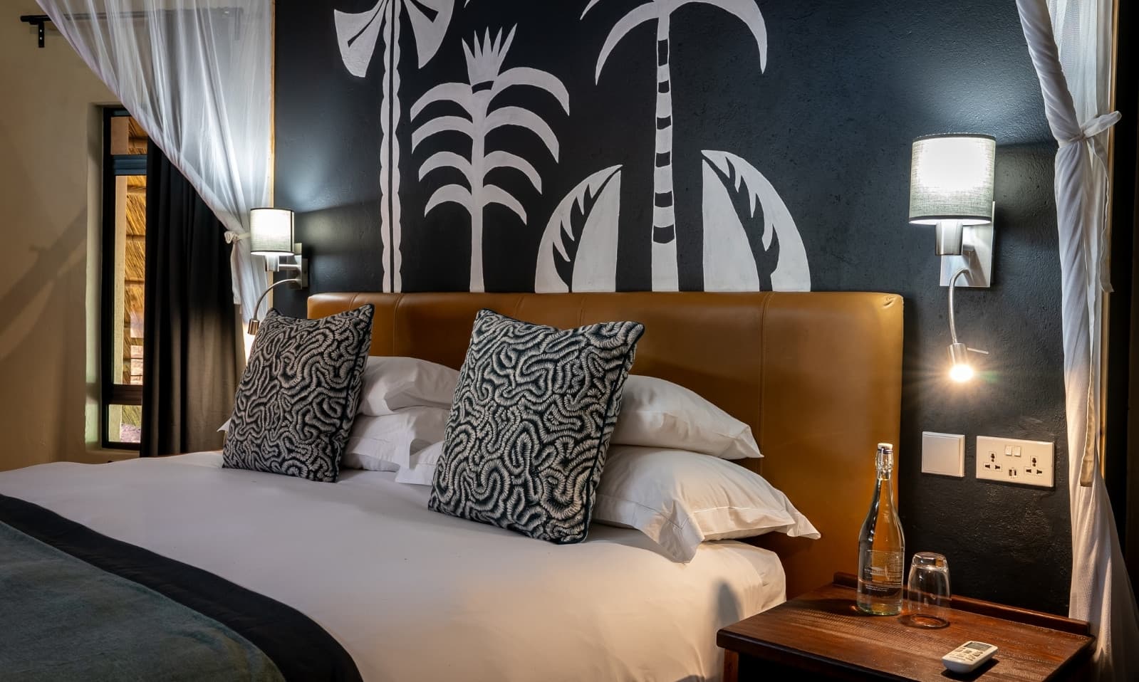 Bedroom details