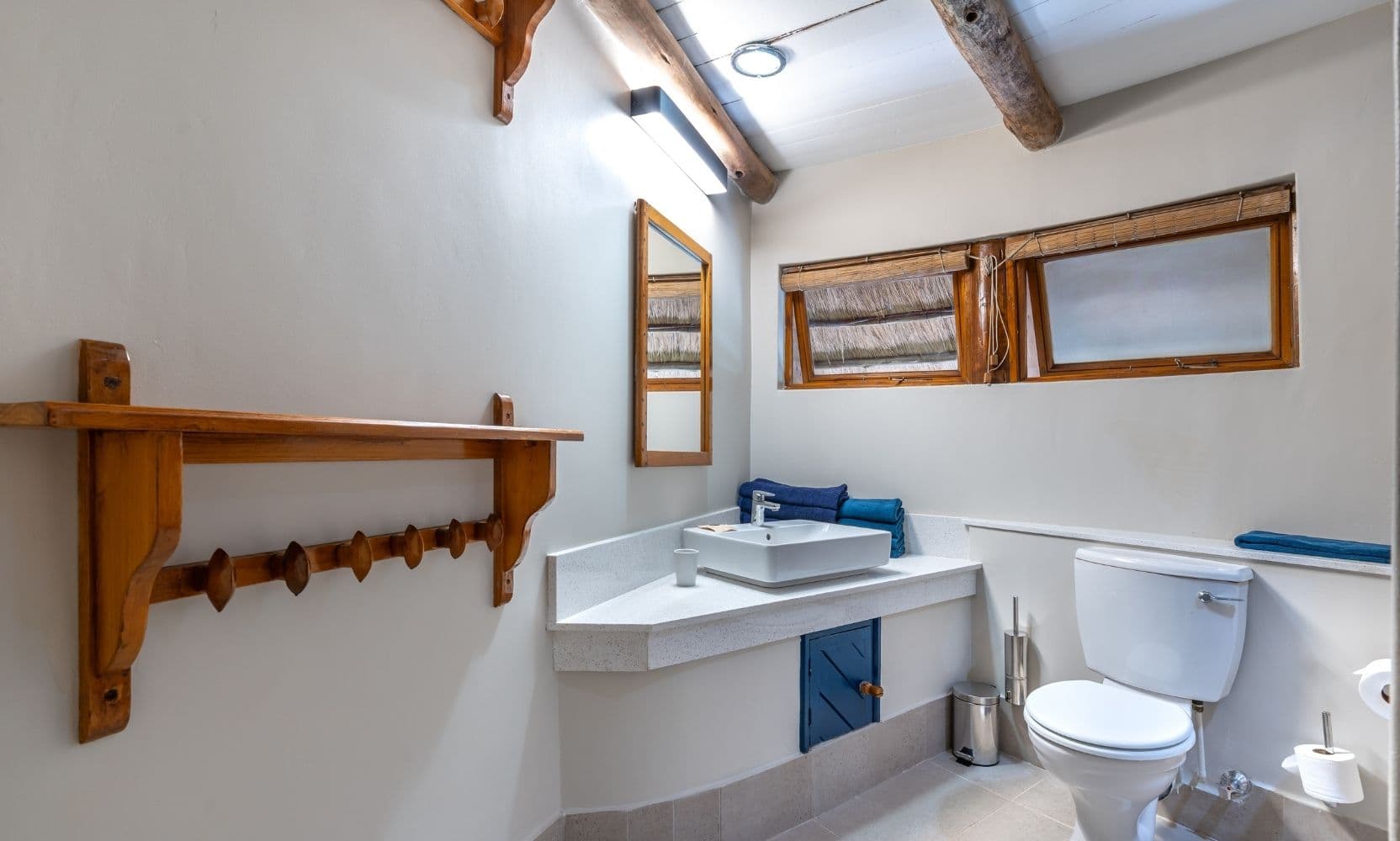  Lokuthula Lodges bathroom