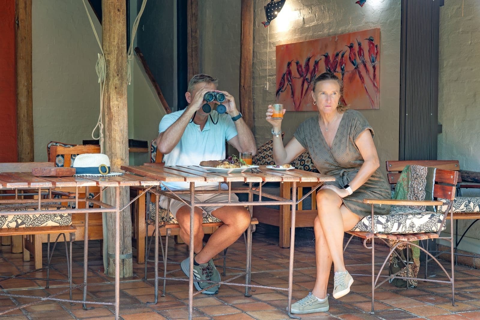 Guests bird watching at Lokuthula Lodges